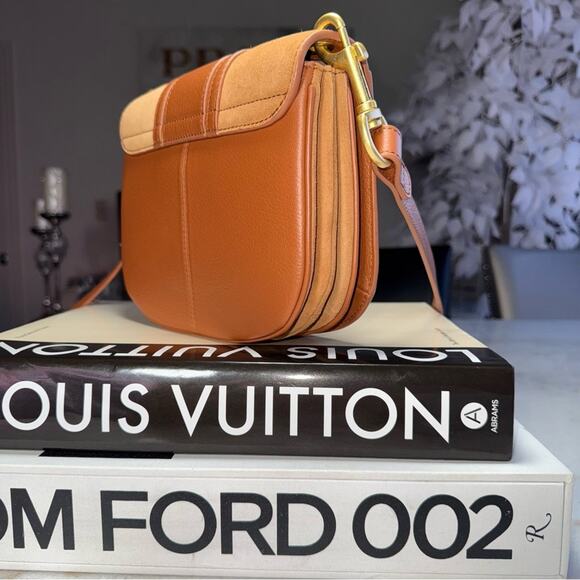 See by Chloé Hana Caramello Leather & Suede Saddle Crossbody Bag - Picture 11 of 15